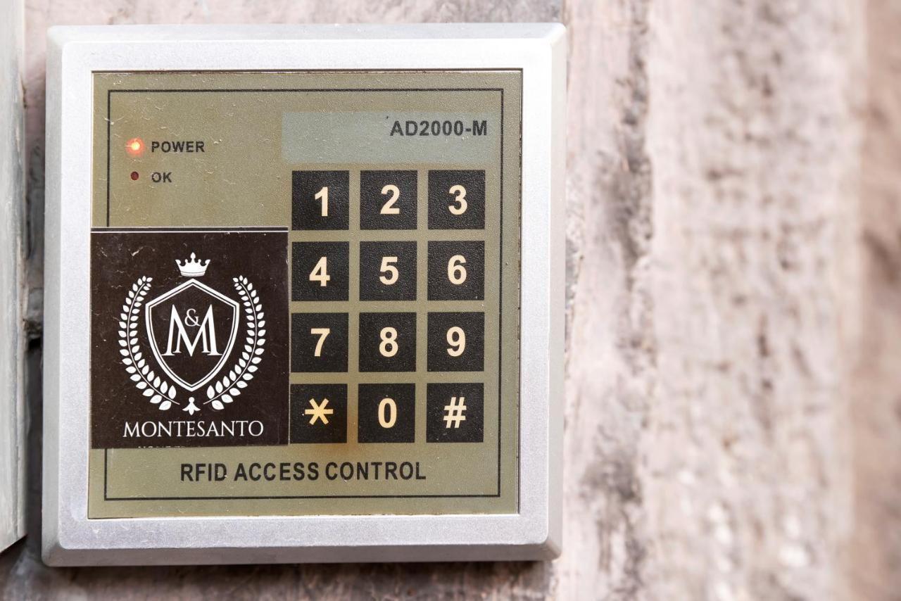Montesantogroup Apartments ナポリ エクステリア 写真