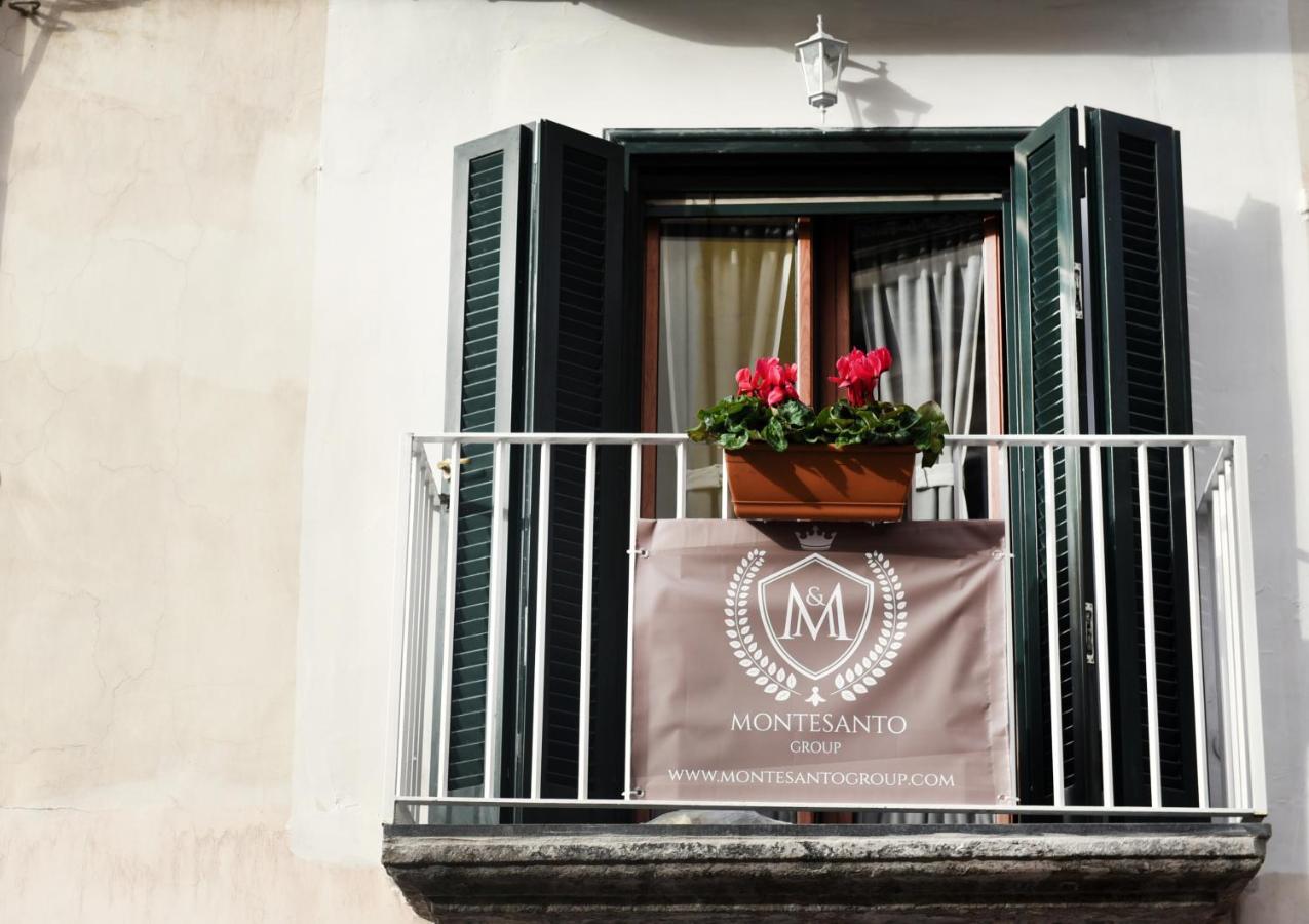 Montesantogroup Apartments ナポリ エクステリア 写真